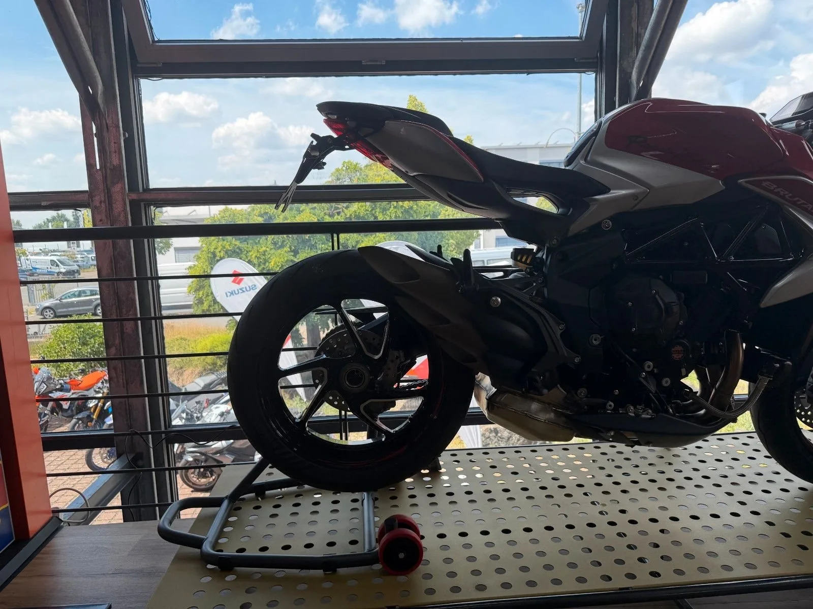 MV Agusta Brutale RR Ottantesimo