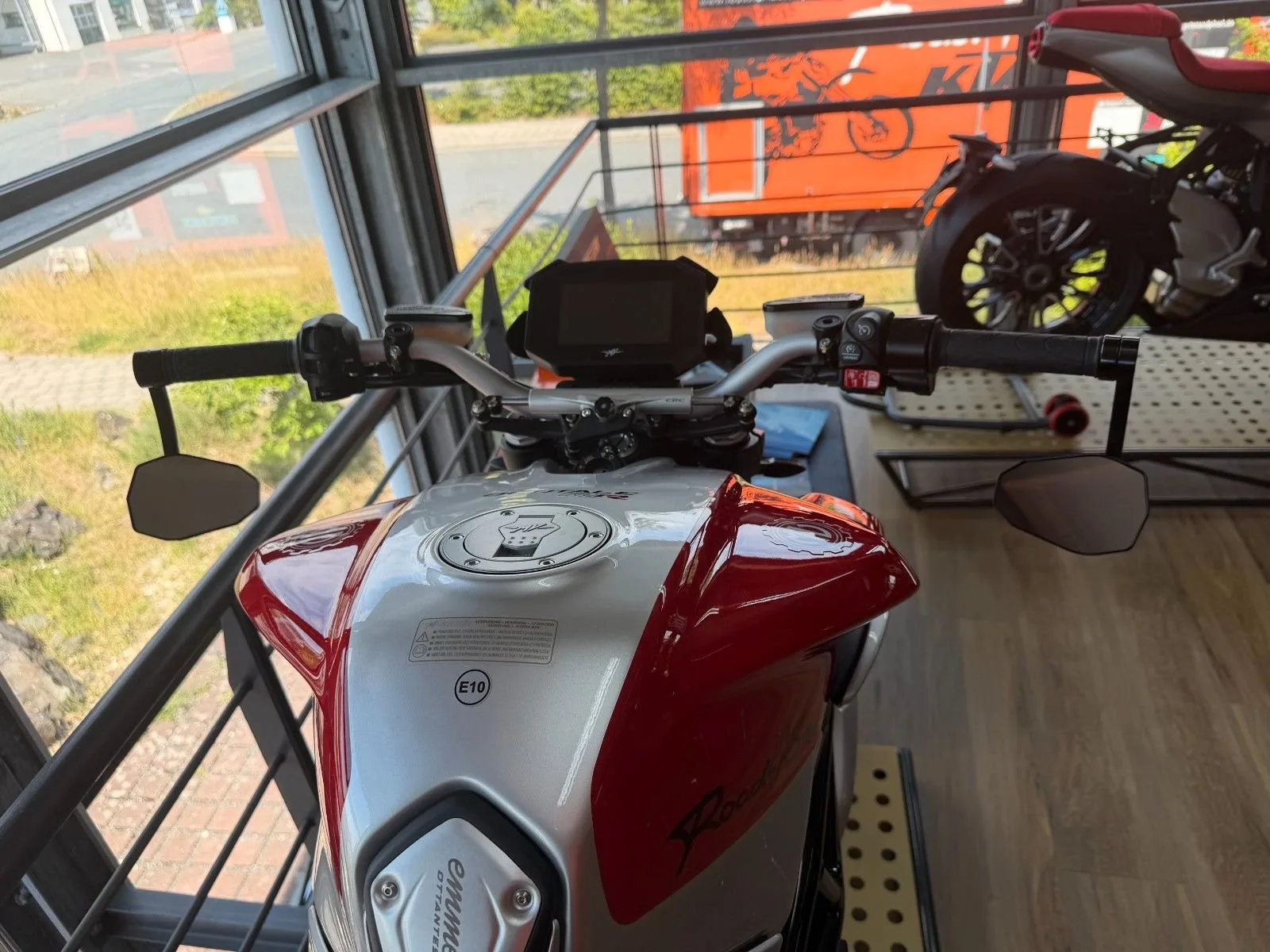 MV Agusta Brutale RR Ottantesimo