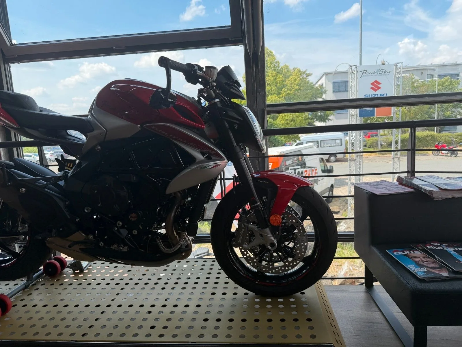 MV Agusta Brutale RR Ottantesimo