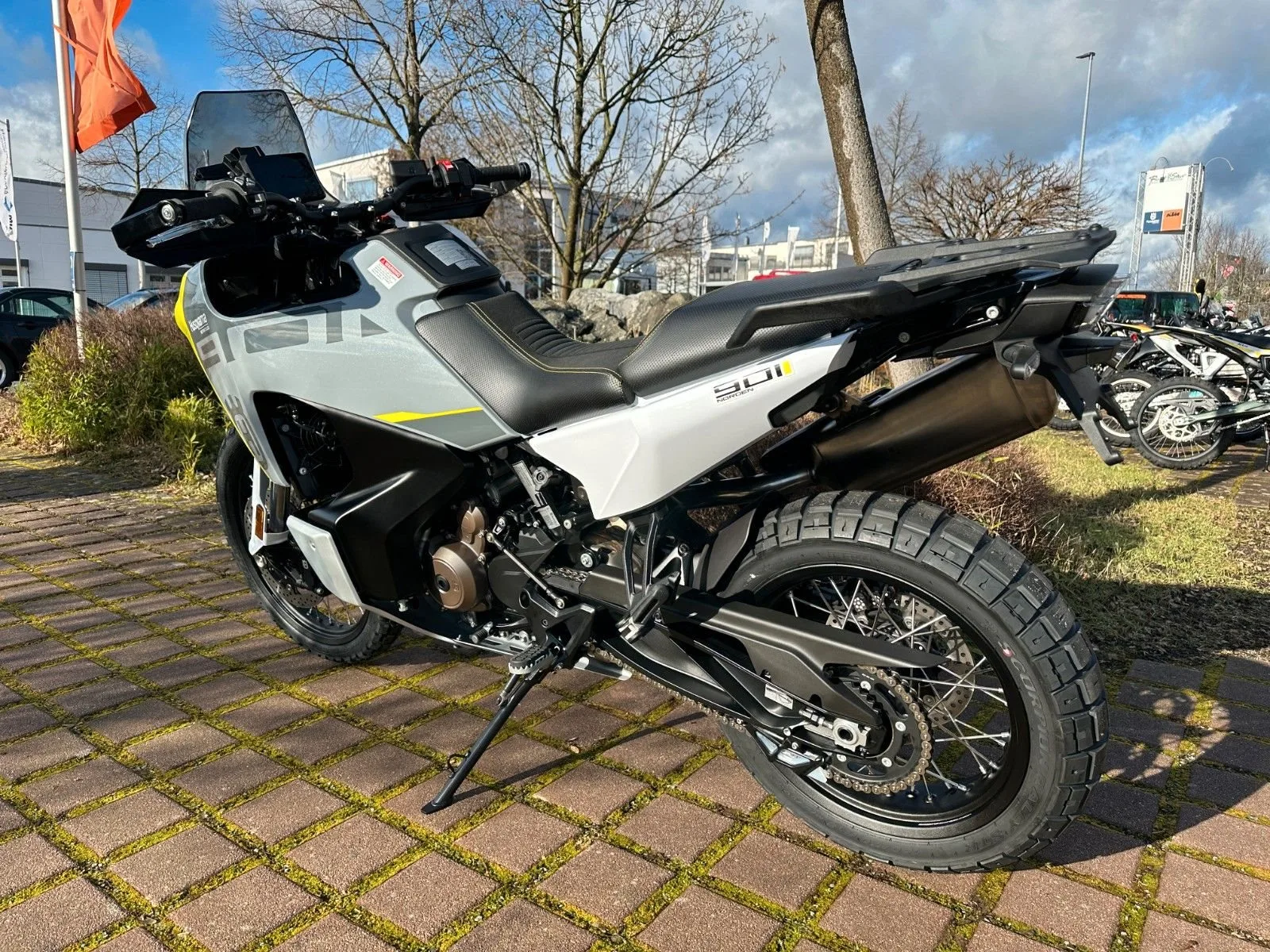Husqvarna Norden 901