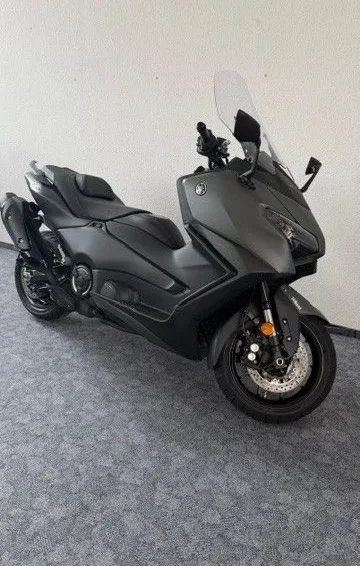 Yamaha TMAX