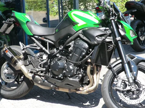 Kawasaki Z900 Performance +