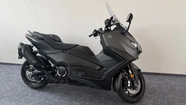 Yamaha TMAX