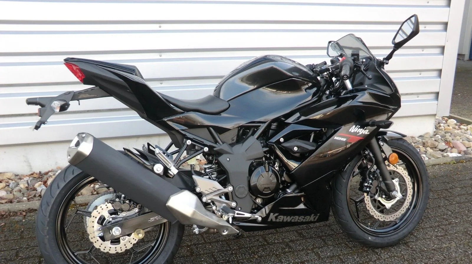 Kawasaki Ninja 125