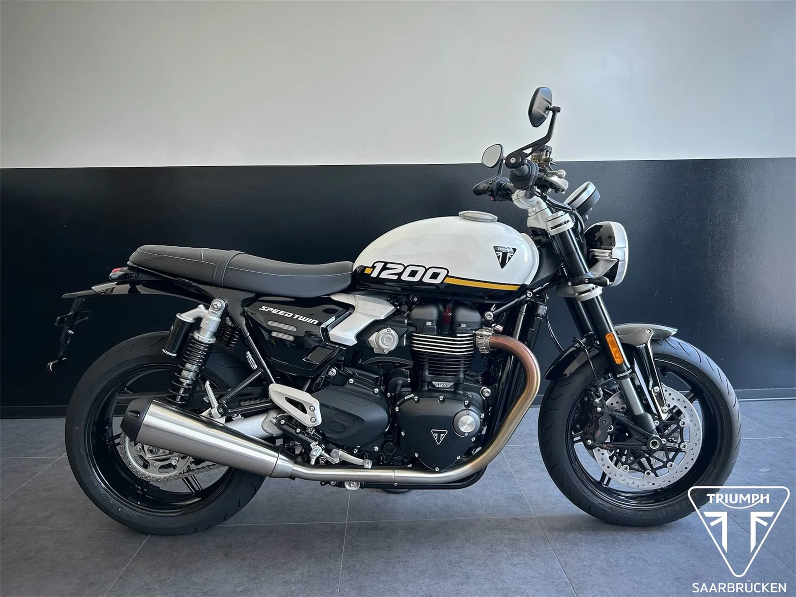 Triumph Speed Twin 1200
