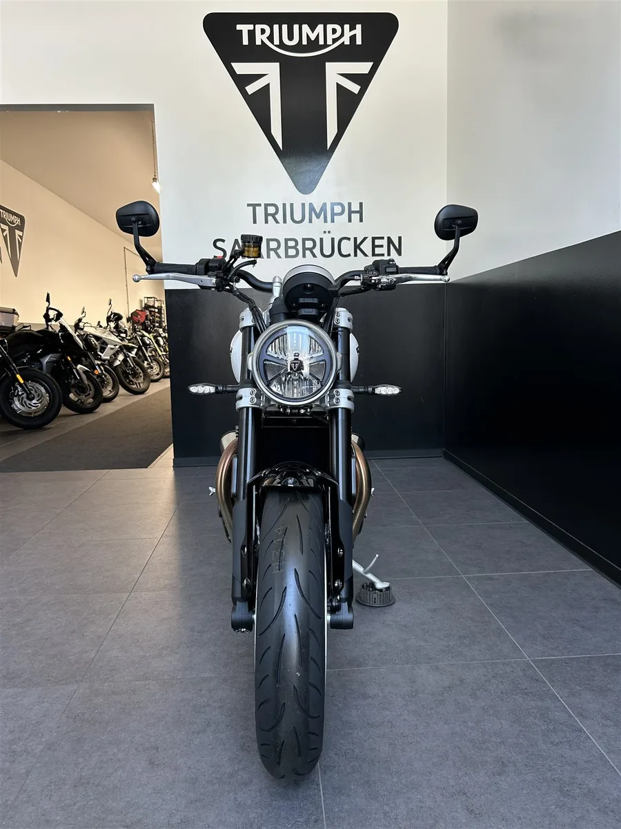 Triumph Speed Twin 1200