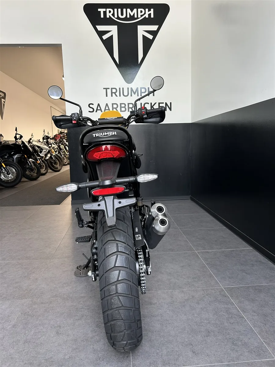 Triumph Scrambler 400 XC