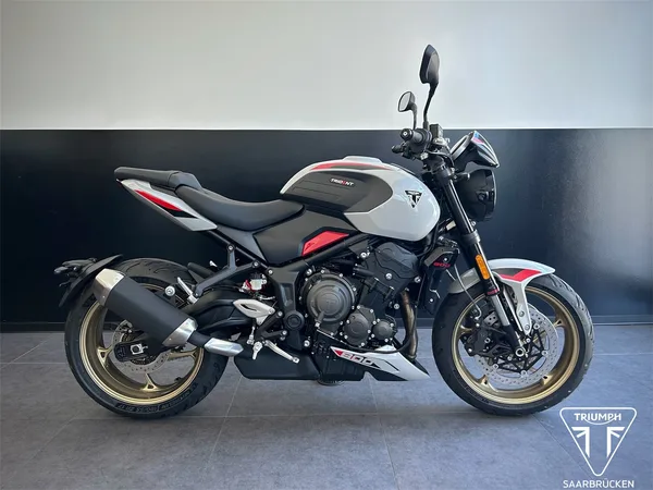Triumph Trident 800