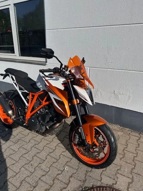 KTM 1290 Super Duke R
