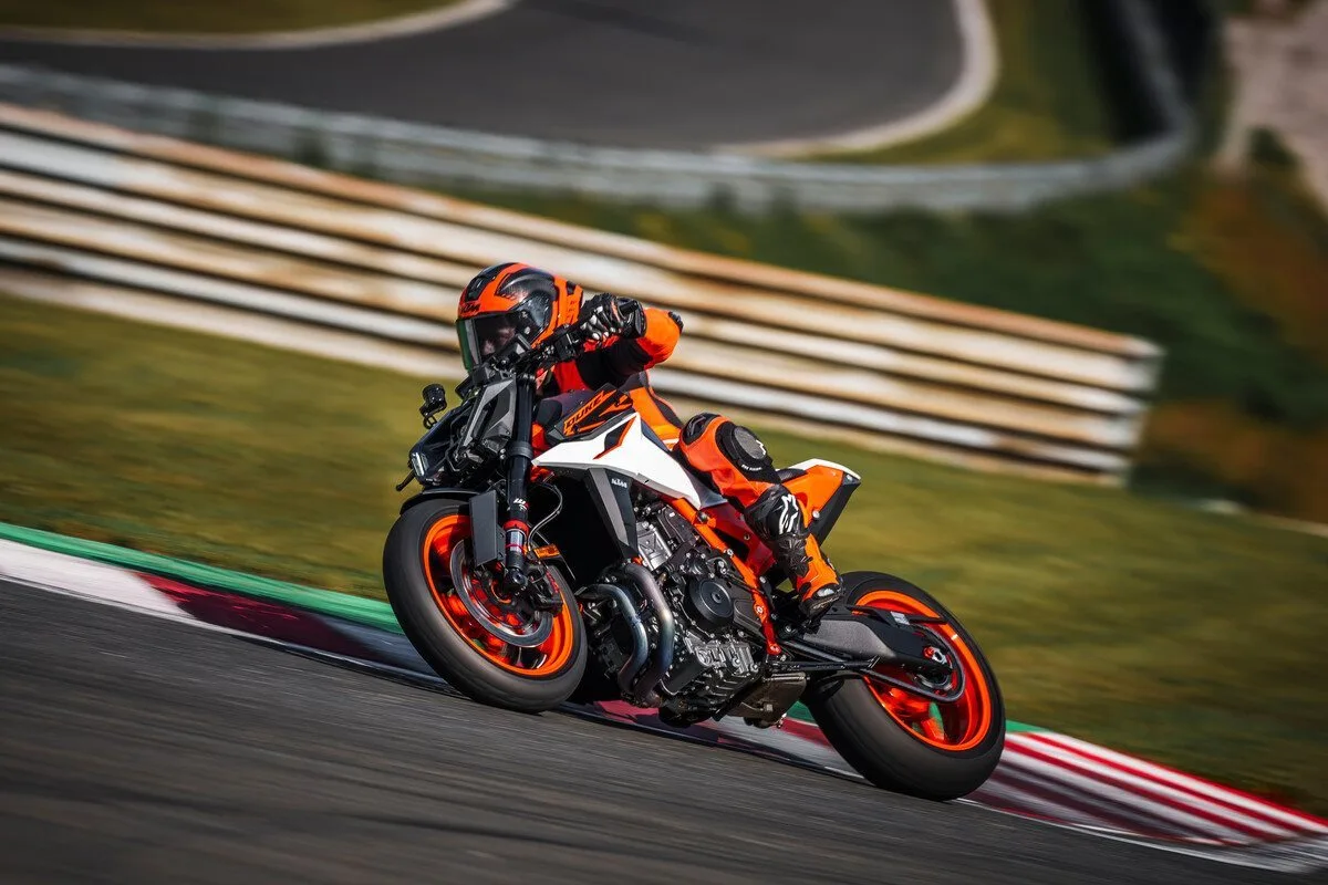 KTM 990 Duke R
