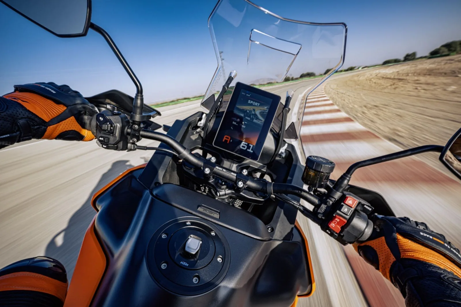 KTM 1390 Super Adventure S EVO