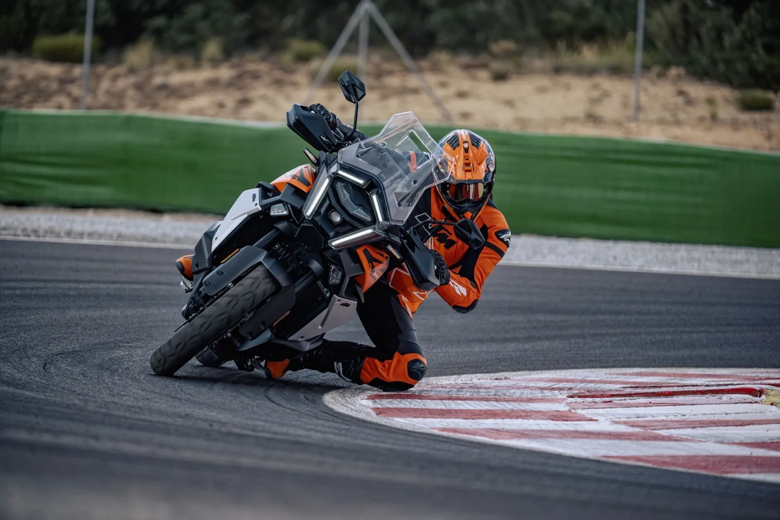 KTM 1390 Super Adventure S EVO