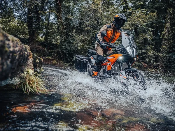 KTM 890 Adventure 2024