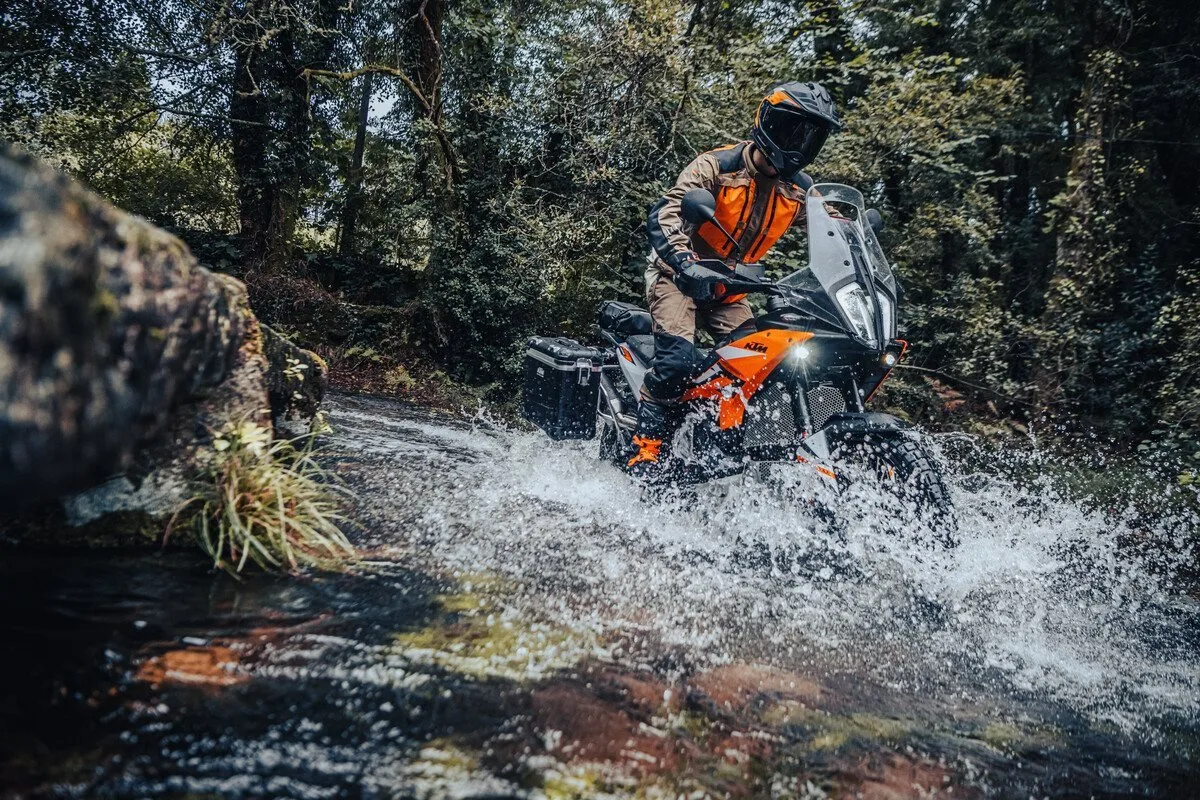 KTM 890 Adventure 2024