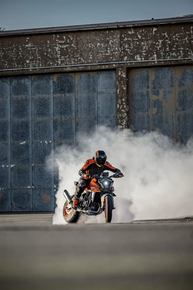 KTM 990 Duke GRATIS TECH-Pack
