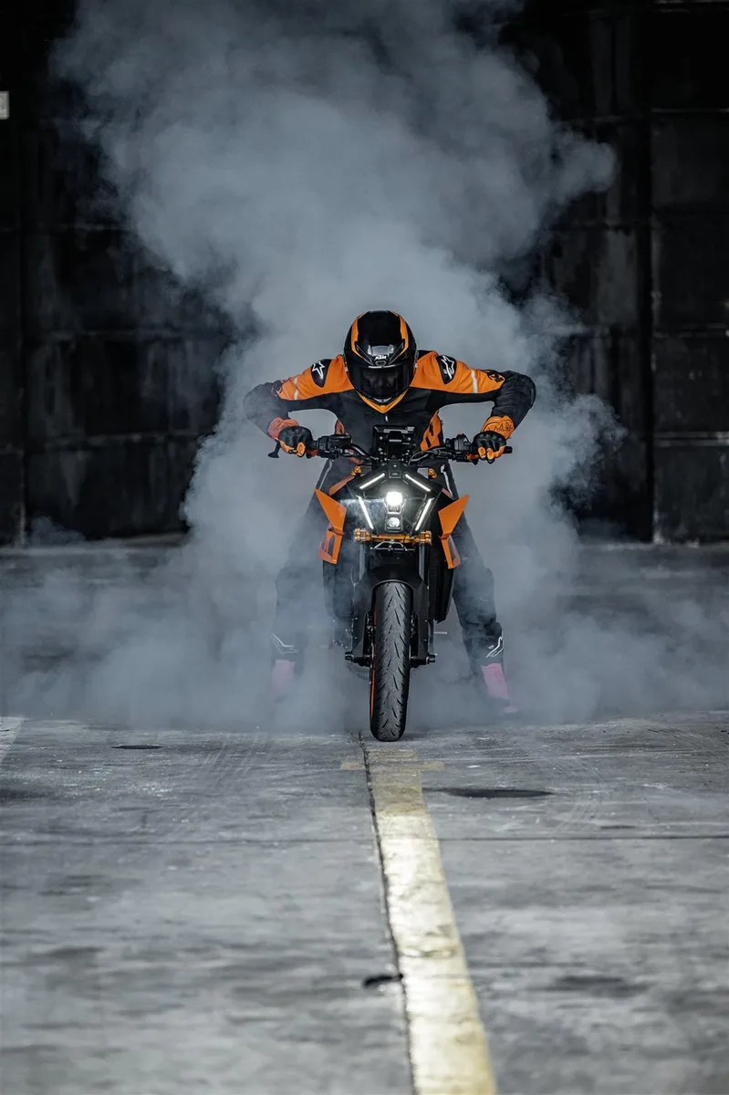 KTM 990 Duke GRATIS TECH-Pack