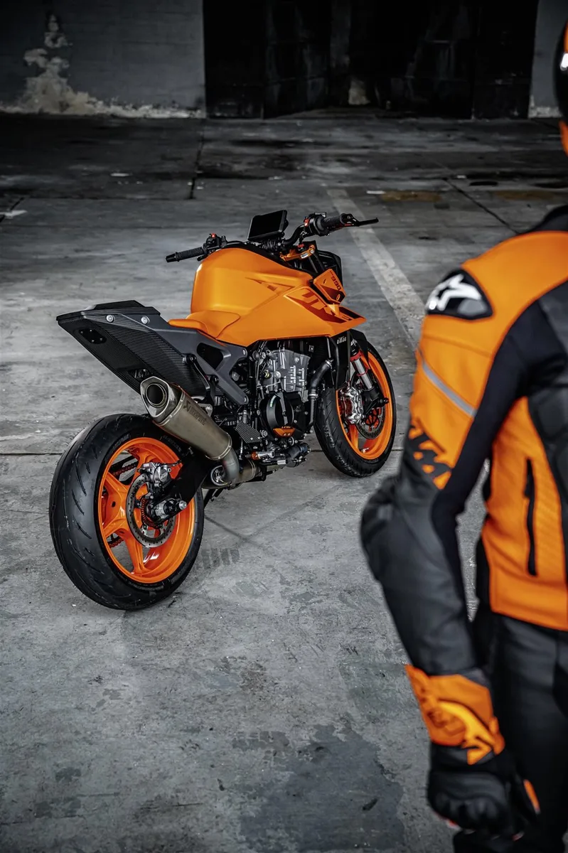 KTM 990 Duke GRATIS TECH-Pack