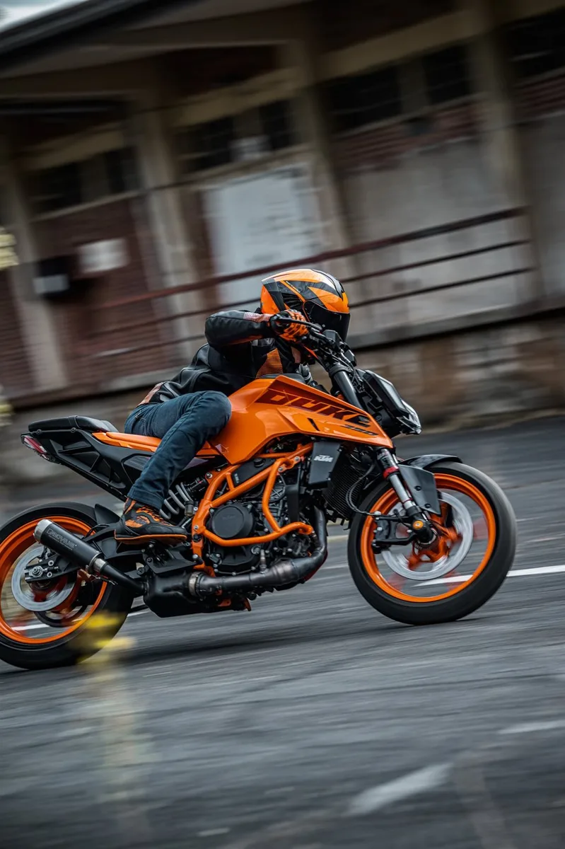 KTM 390 Duke