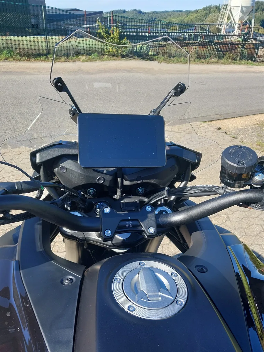 QJ Motor SRT 900 SX