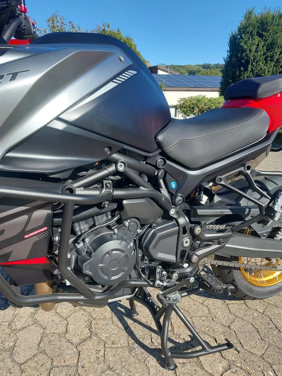 QJ Motor SRT 900 SX