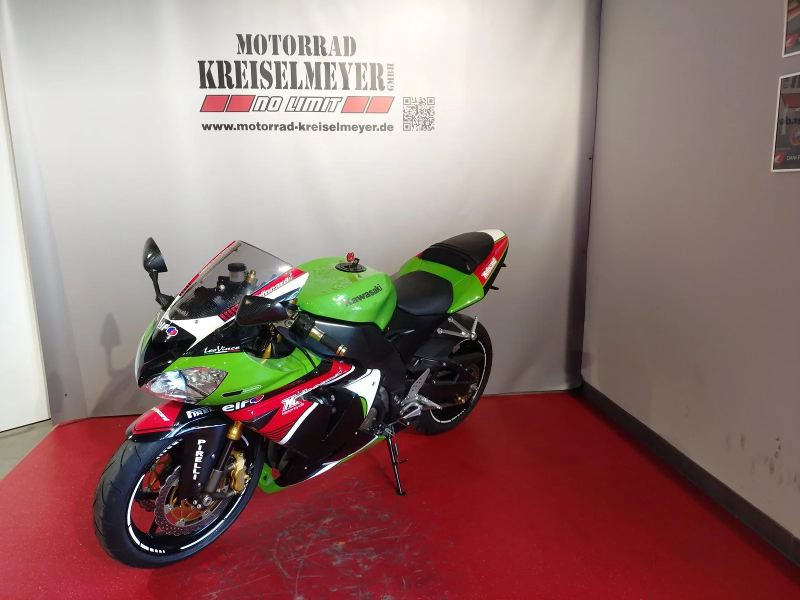 Kawasaki Ninja ZX-10R Gepflegtes Fahrzeug mit Zubehör!