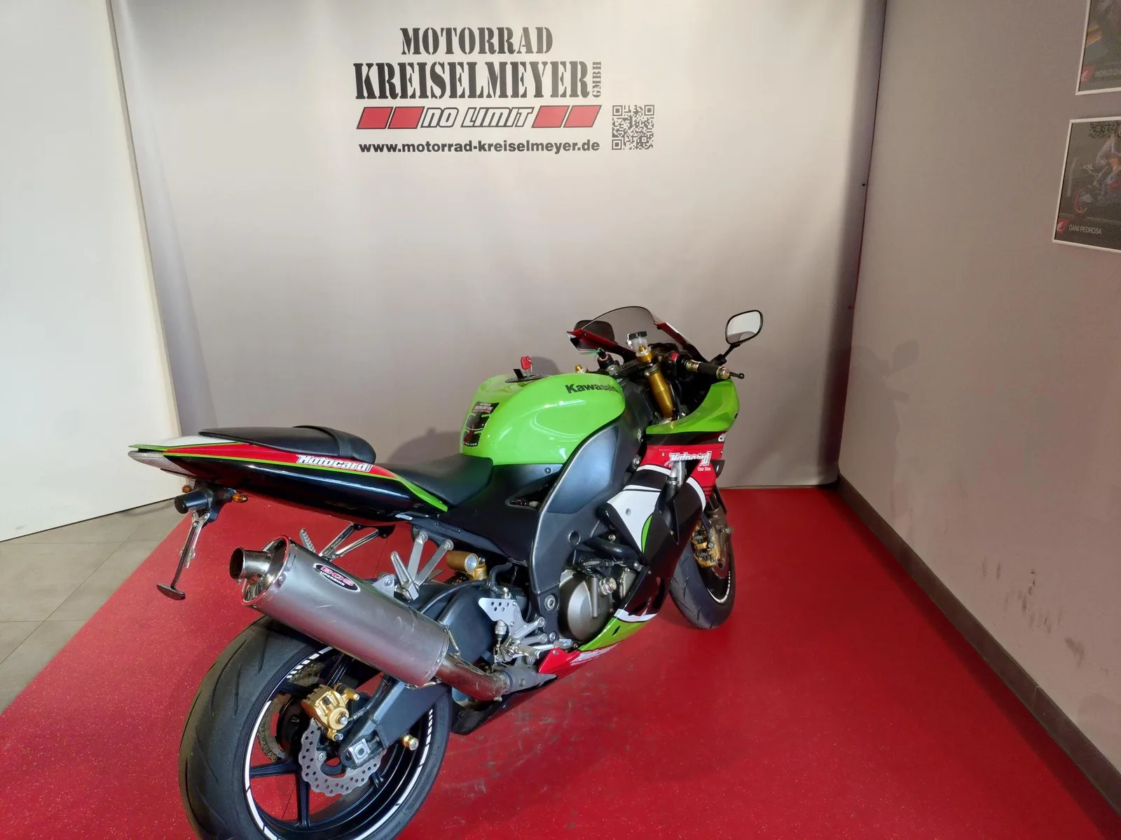 Kawasaki Ninja ZX-10R Gepflegtes Fahrzeug mit Zubehör!