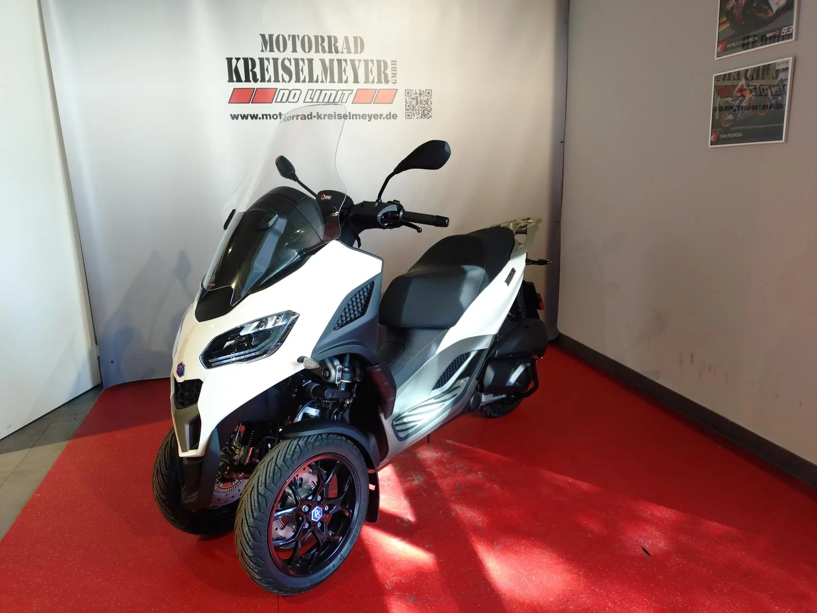 Piaggio MP3 310 HPE neuwertiger Zustand mit Zubehör!