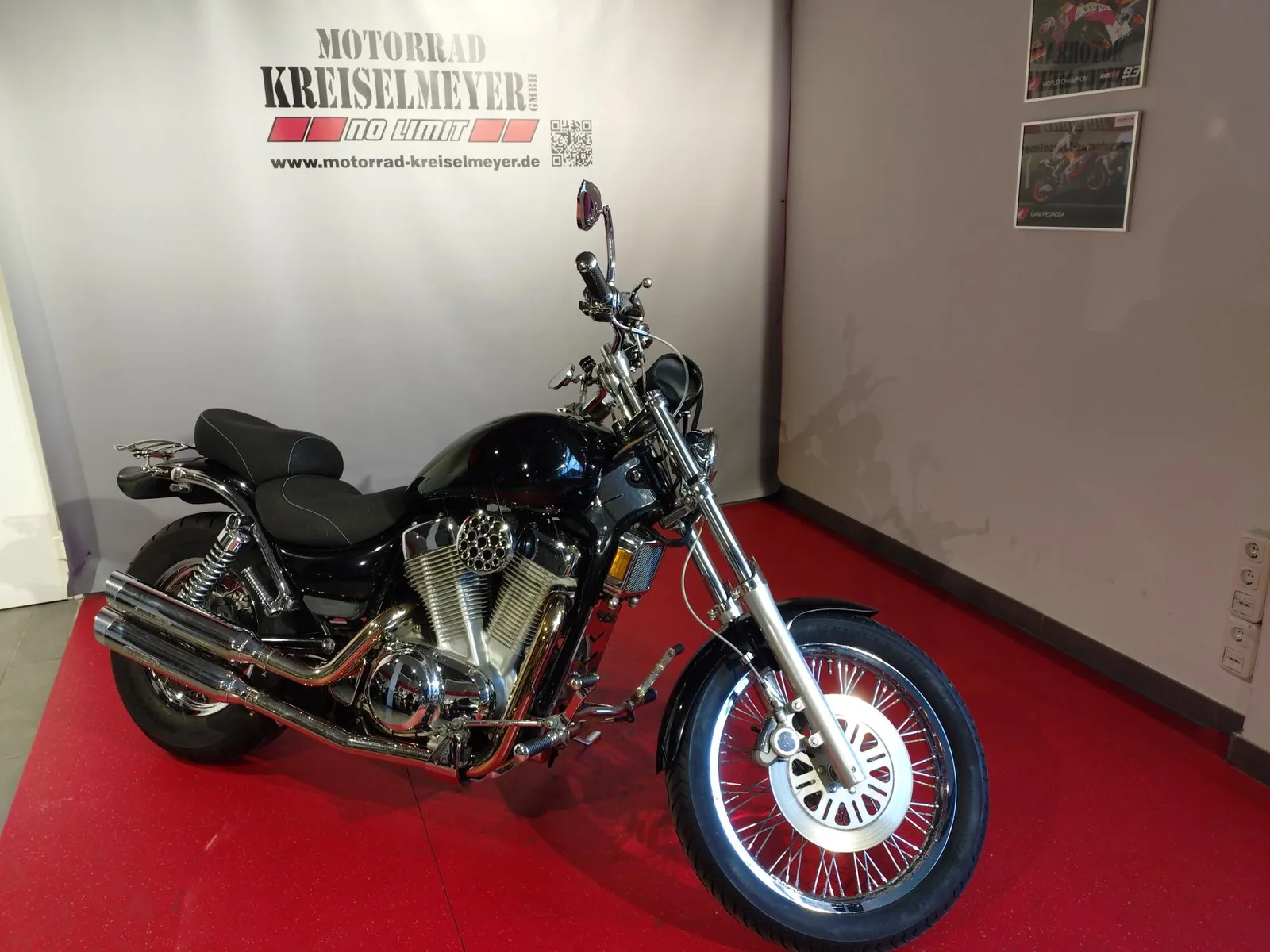Suzuki Intruder VS 1400 Gepflegter Zustand mit viel Sonderzubehör!
