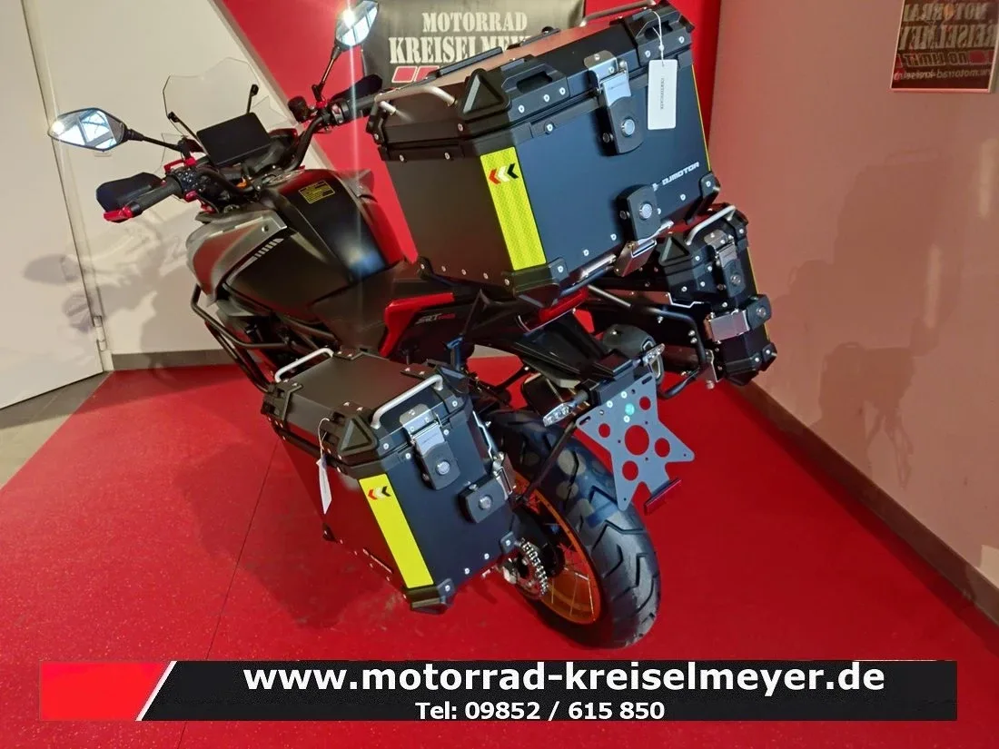 QJ Motor SRT 900 SX Mod.26 alle Farben sofort verfügbar