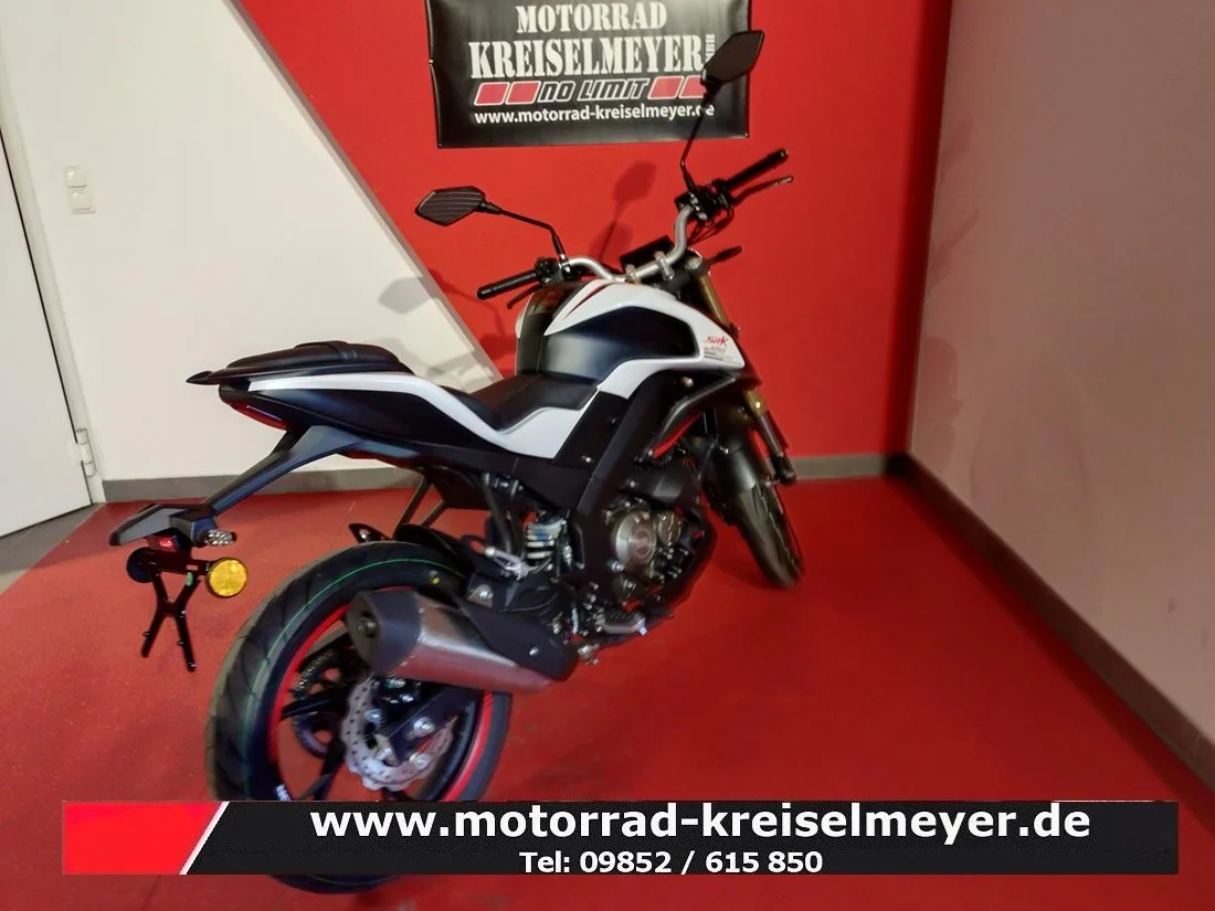 QJ Motor SRK 125 S Mod.26 alle Farben sofort verfügbar!