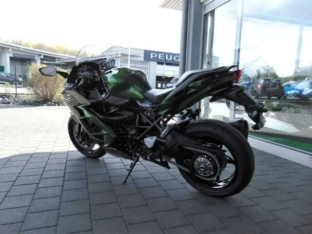 Kawasaki Ninja H2 SX Tourer