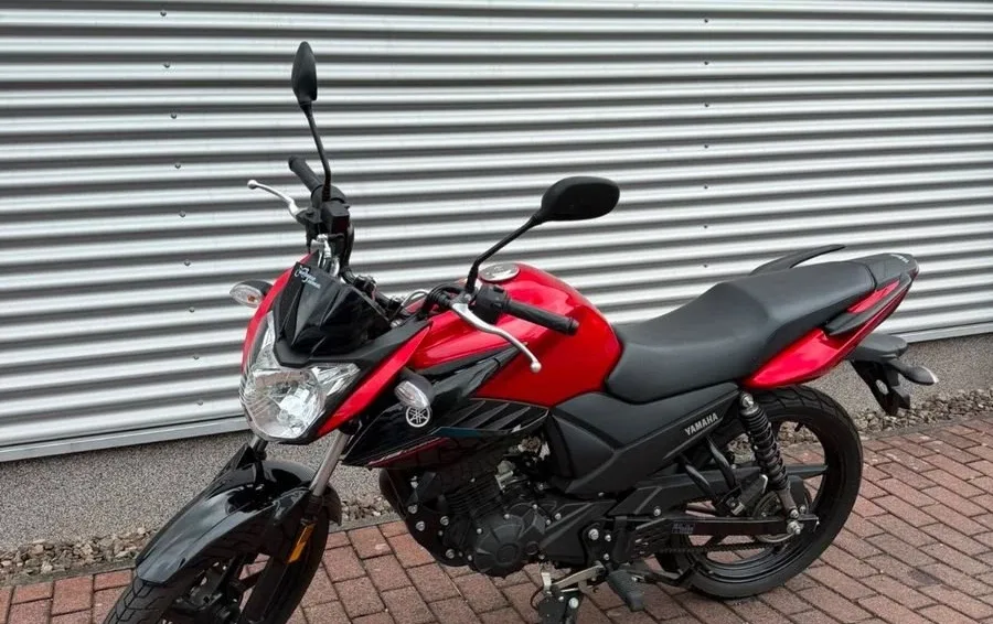 Yamaha YS125
