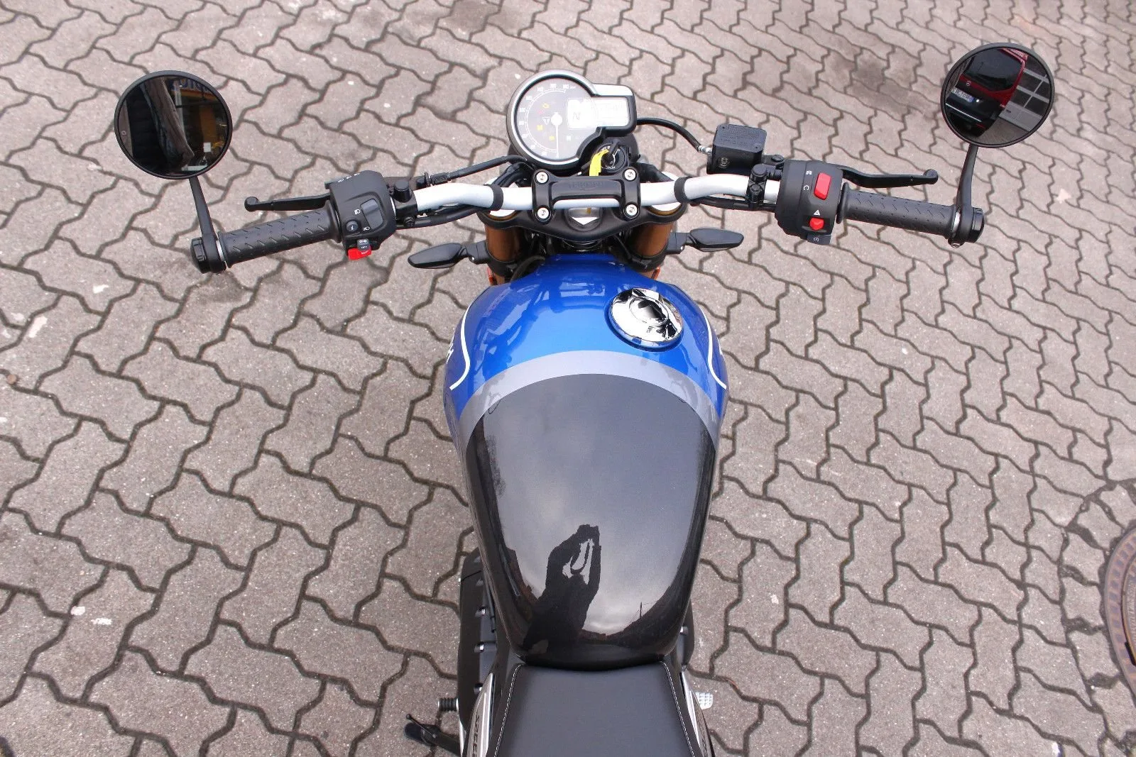 Triumph Speed 400 4 Jahre Garantie