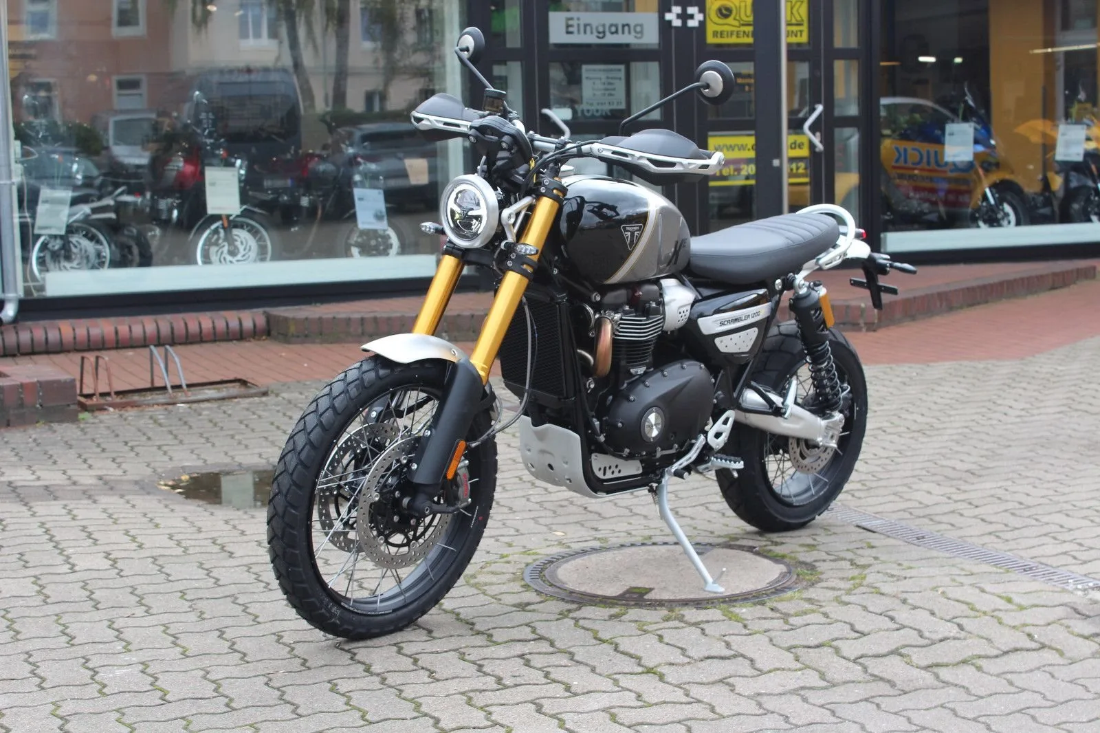 Triumph Scrambler 1200 XE
