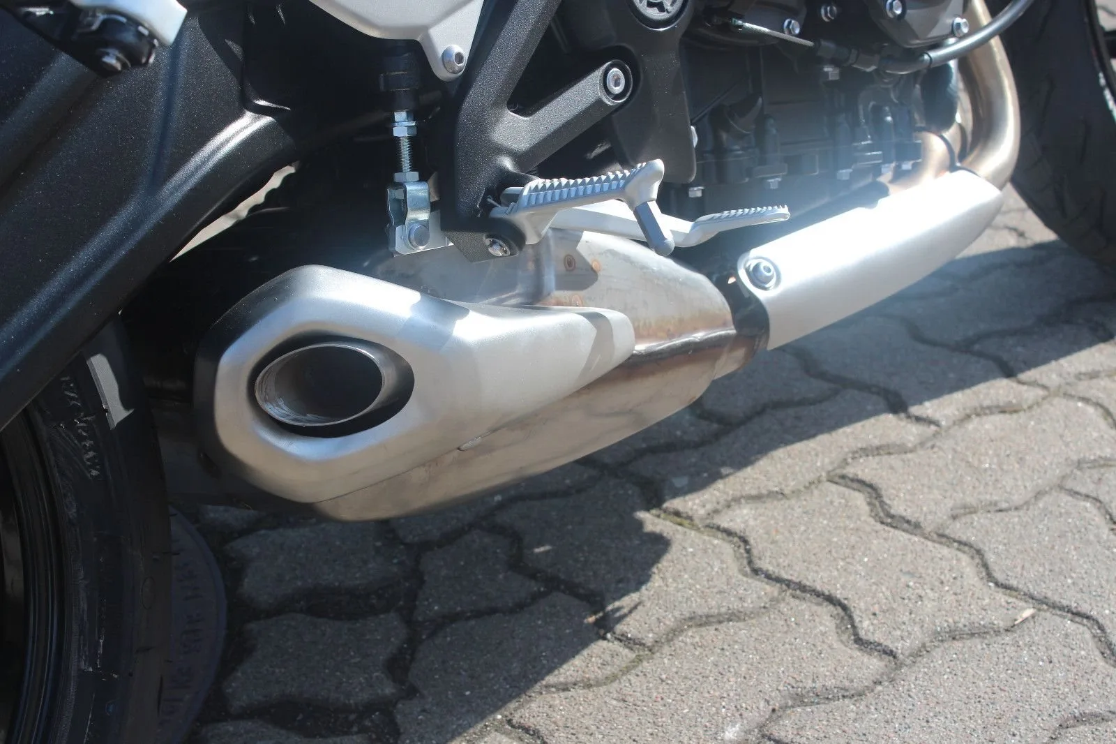 Triumph Trident 660