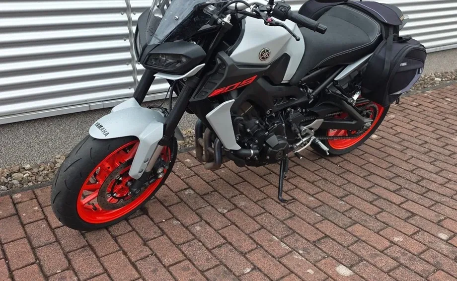 Yamaha MT-09