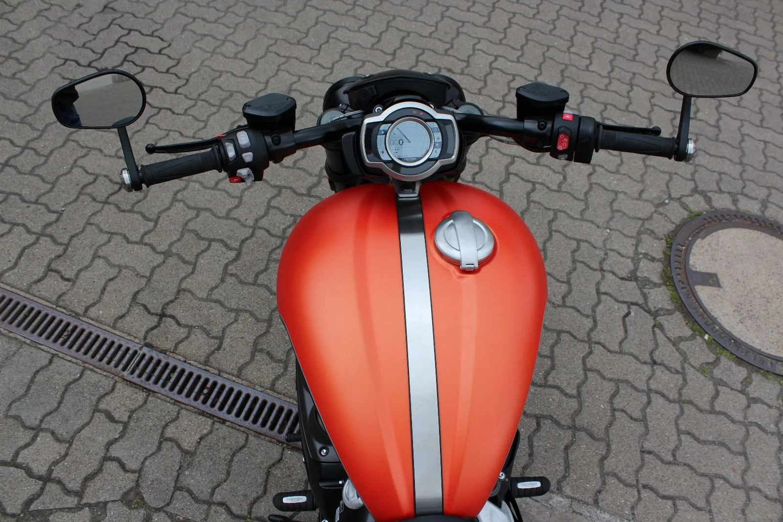 Triumph Rocket 3 Storm R