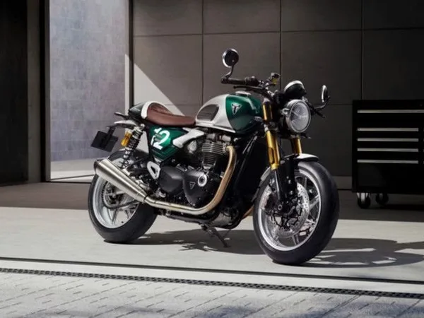 Triumph Speed Twin 1200 Cafe Racer Edition