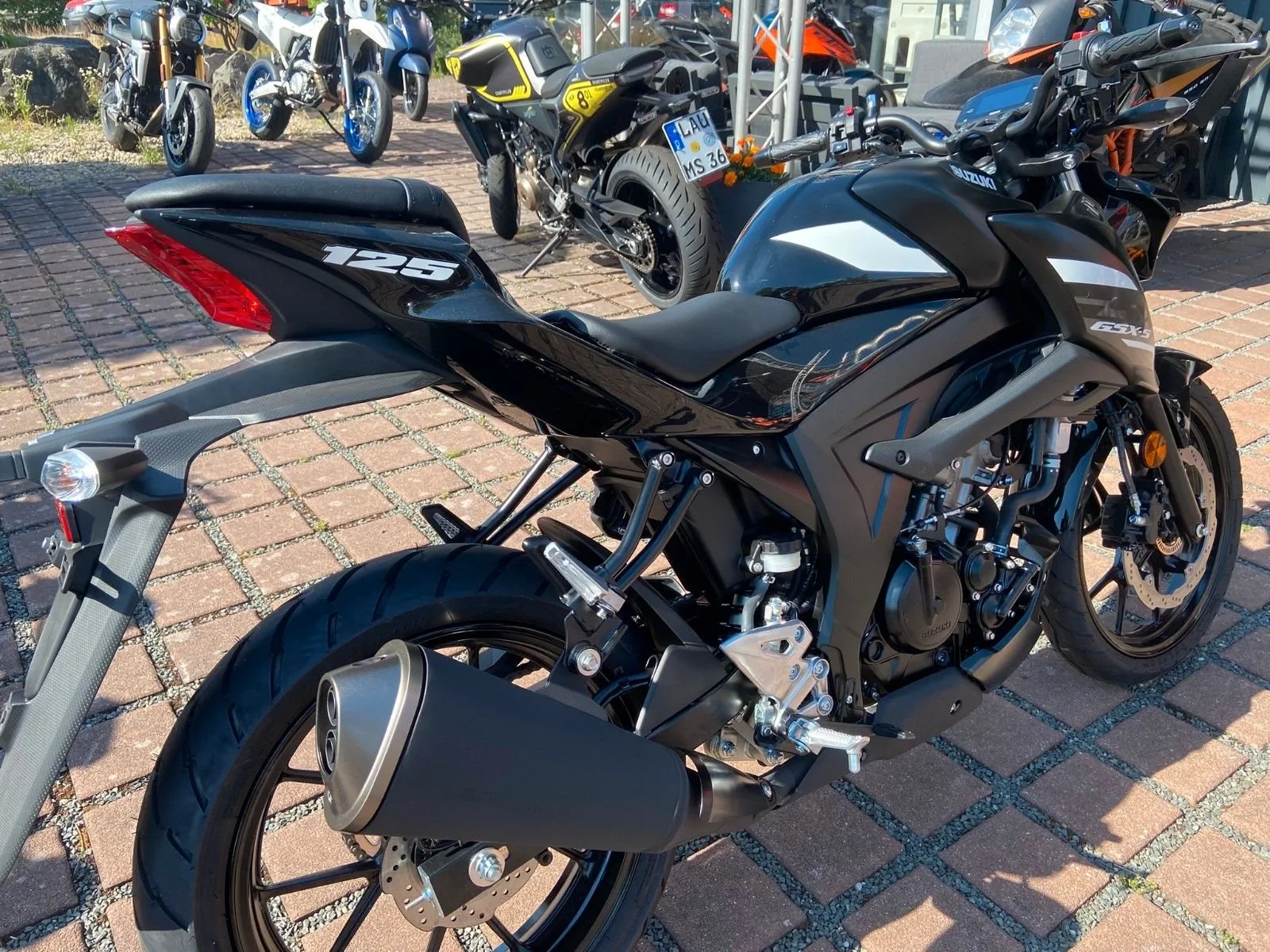 Suzuki GSX-S125