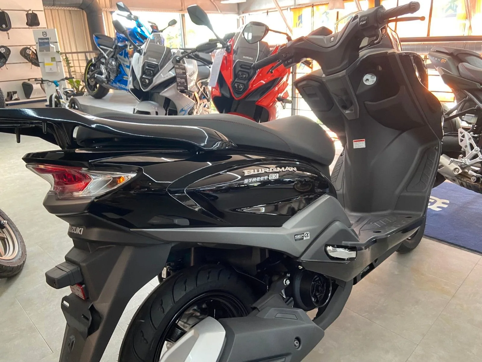 Suzuki Burgman Street 125EX