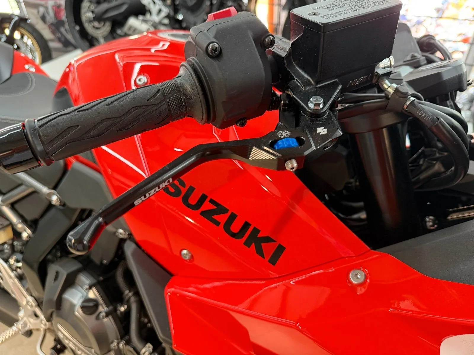 Suzuki GSX-8R Daidai-Iro Power Edition