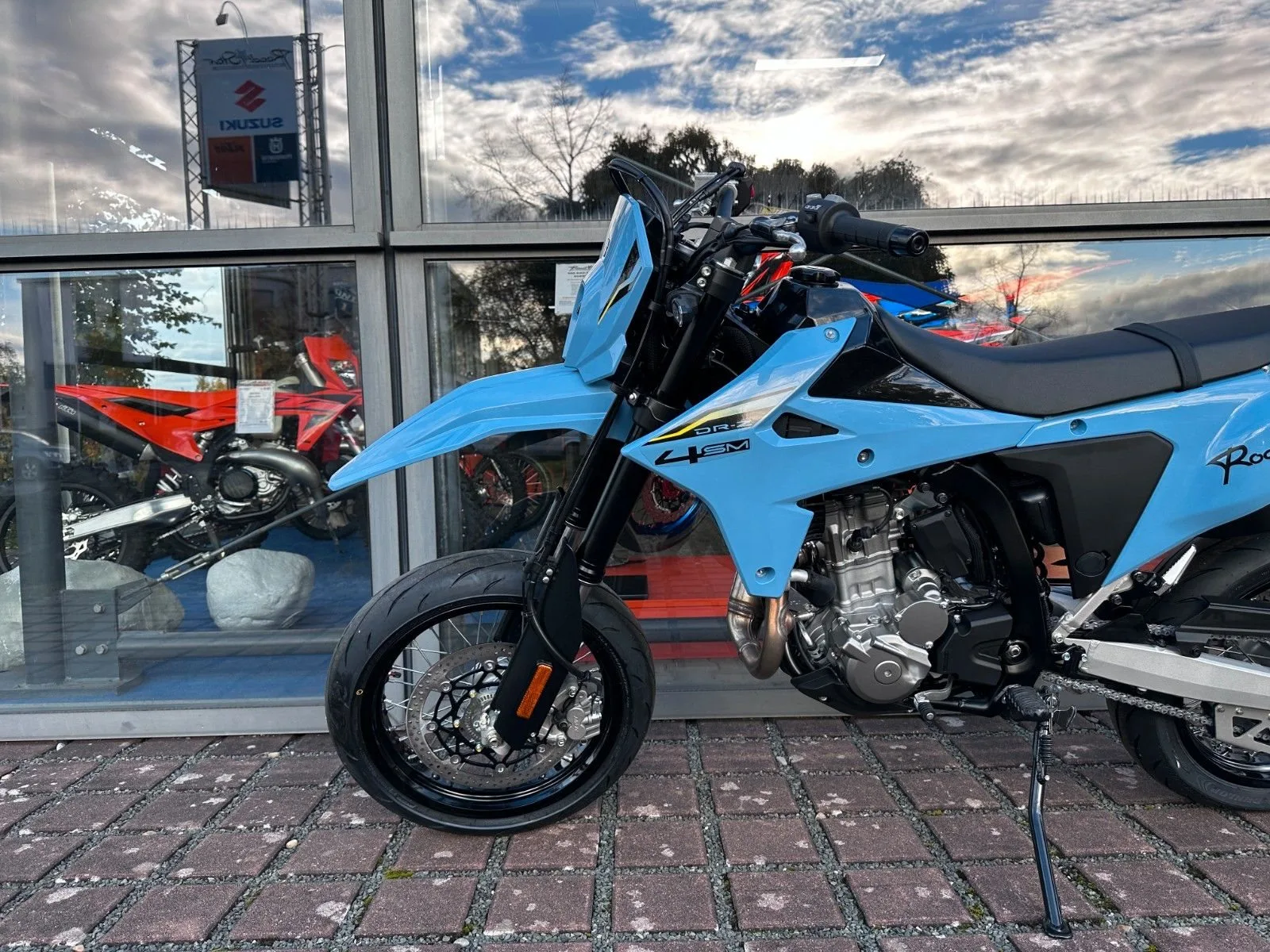 Suzuki DR-Z4SM