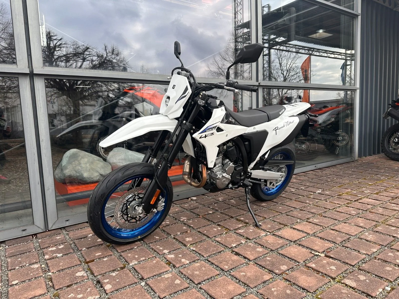 Suzuki DR-Z4SM