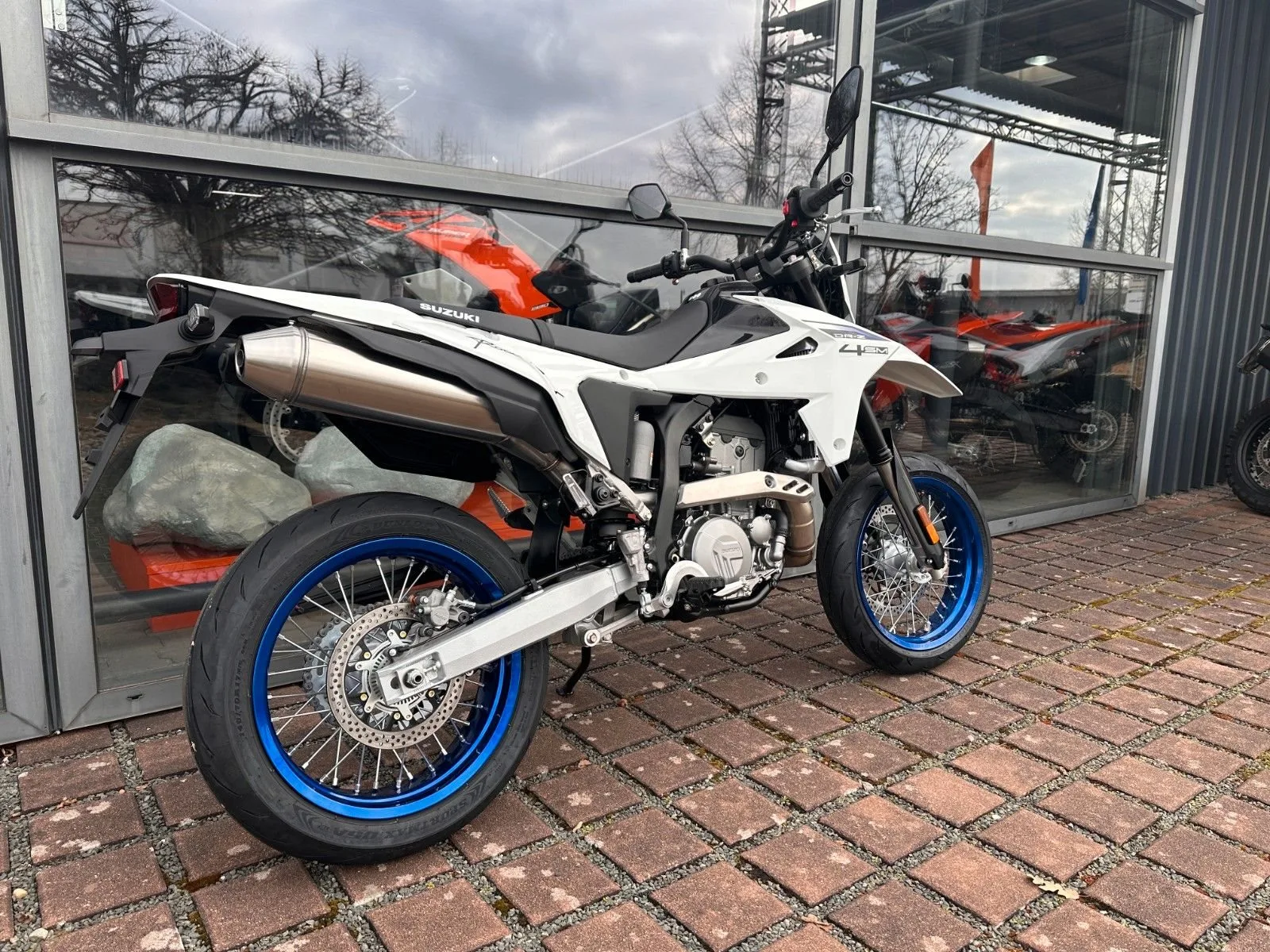 Suzuki DR-Z4SM