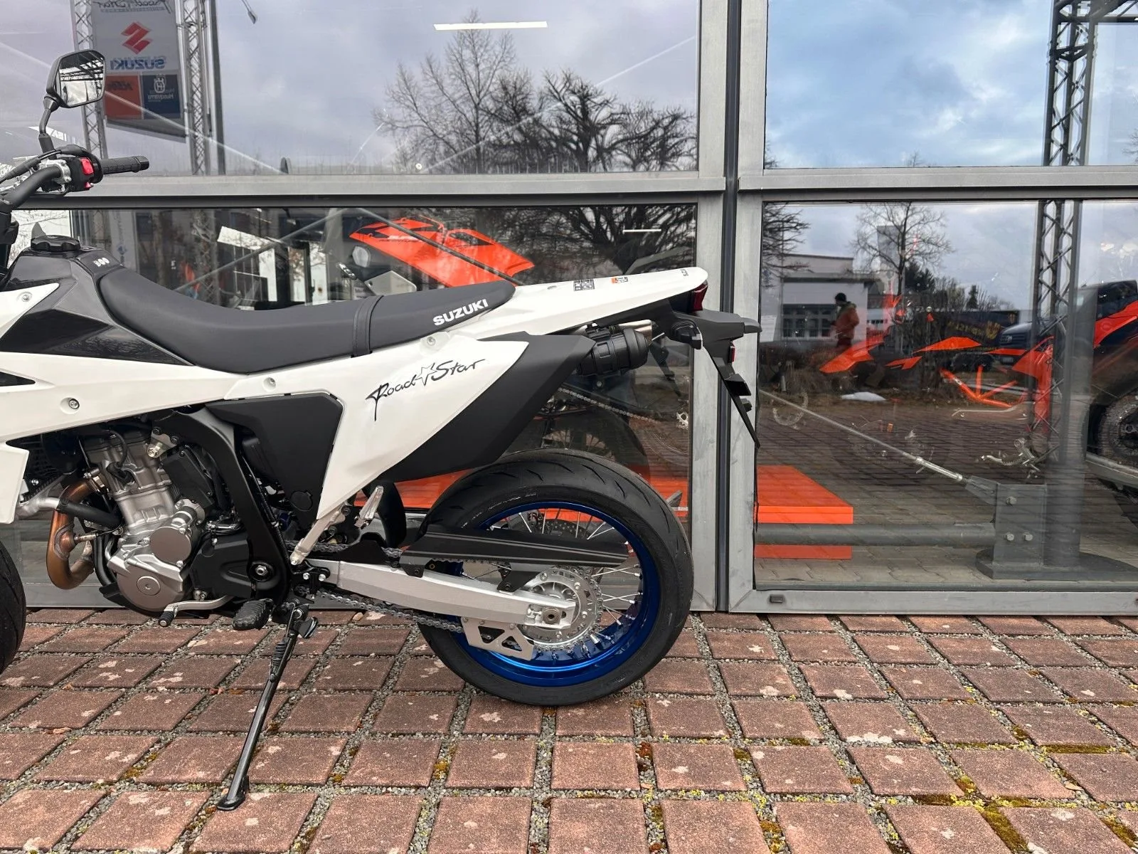 Suzuki DR-Z4SM