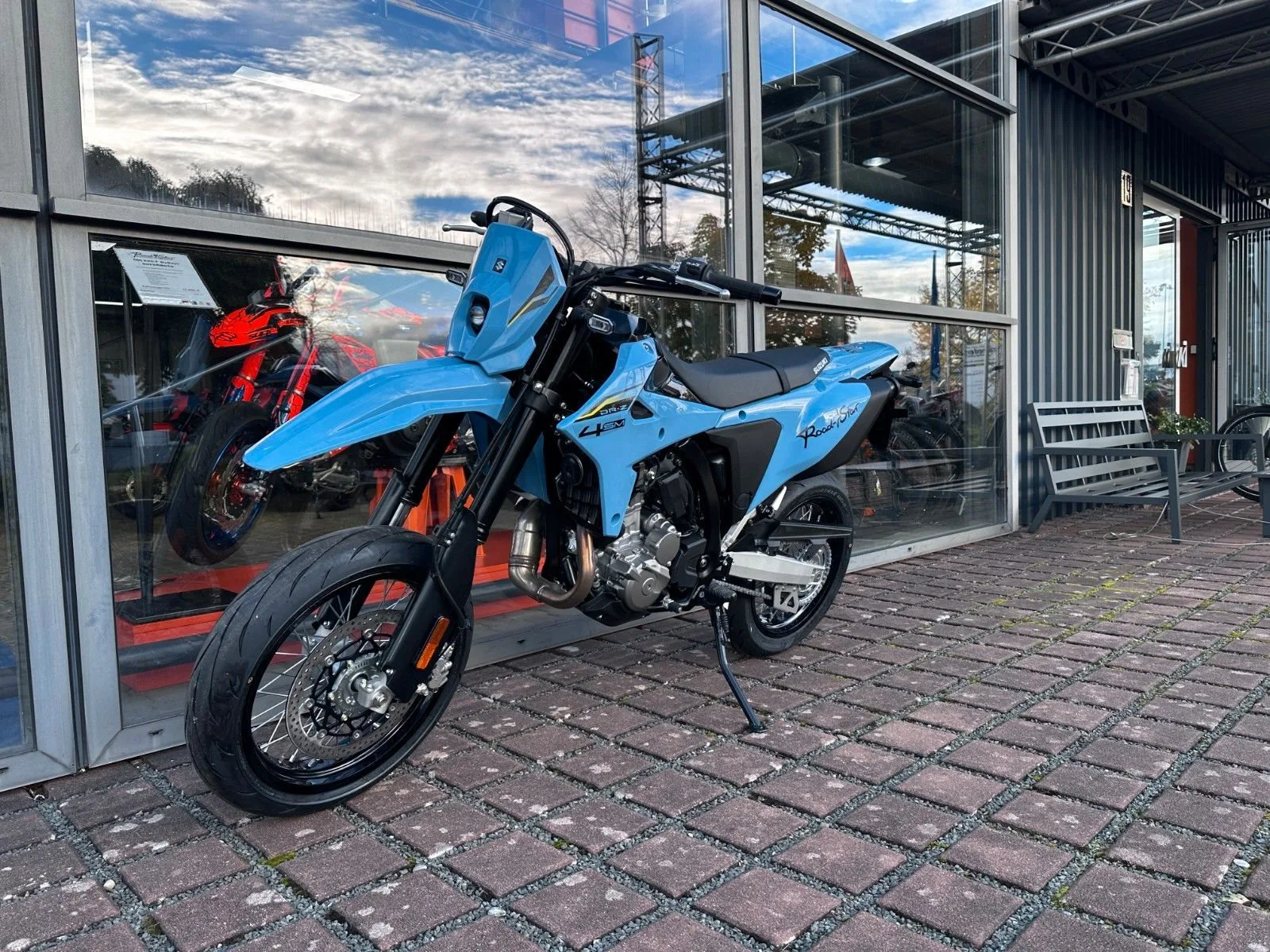 Suzuki DR-Z4SM