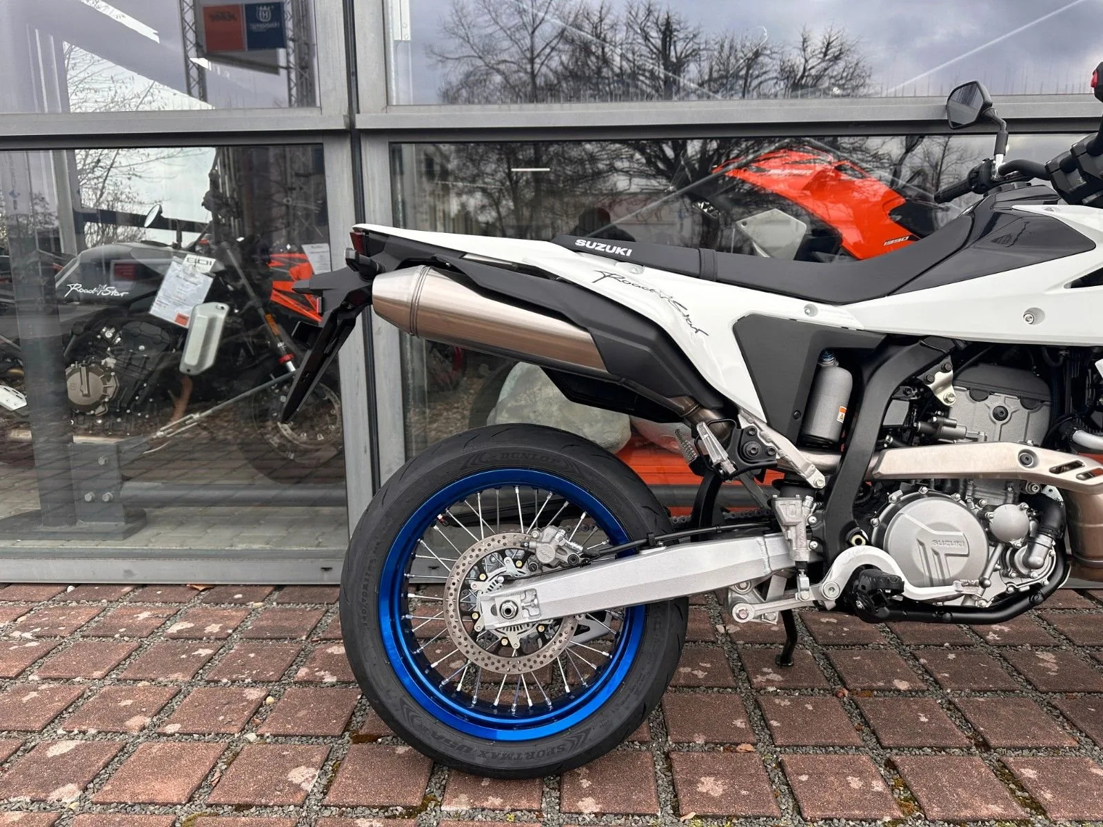 Suzuki DR-Z4SM