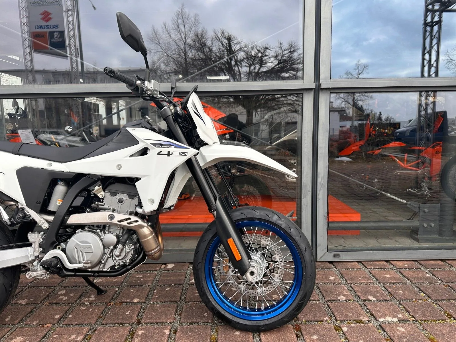 Suzuki DR-Z4SM