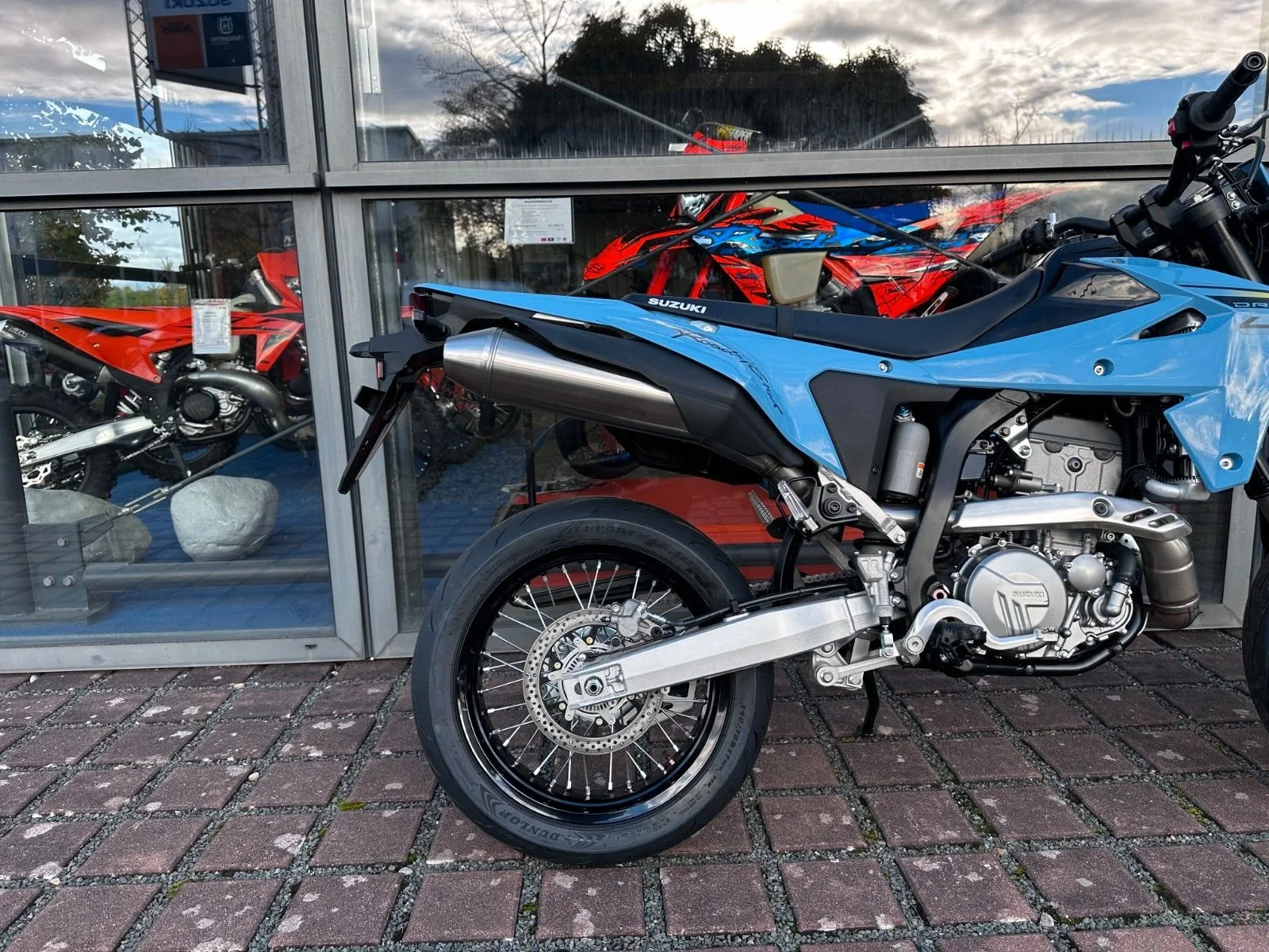 Suzuki DR-Z4SM