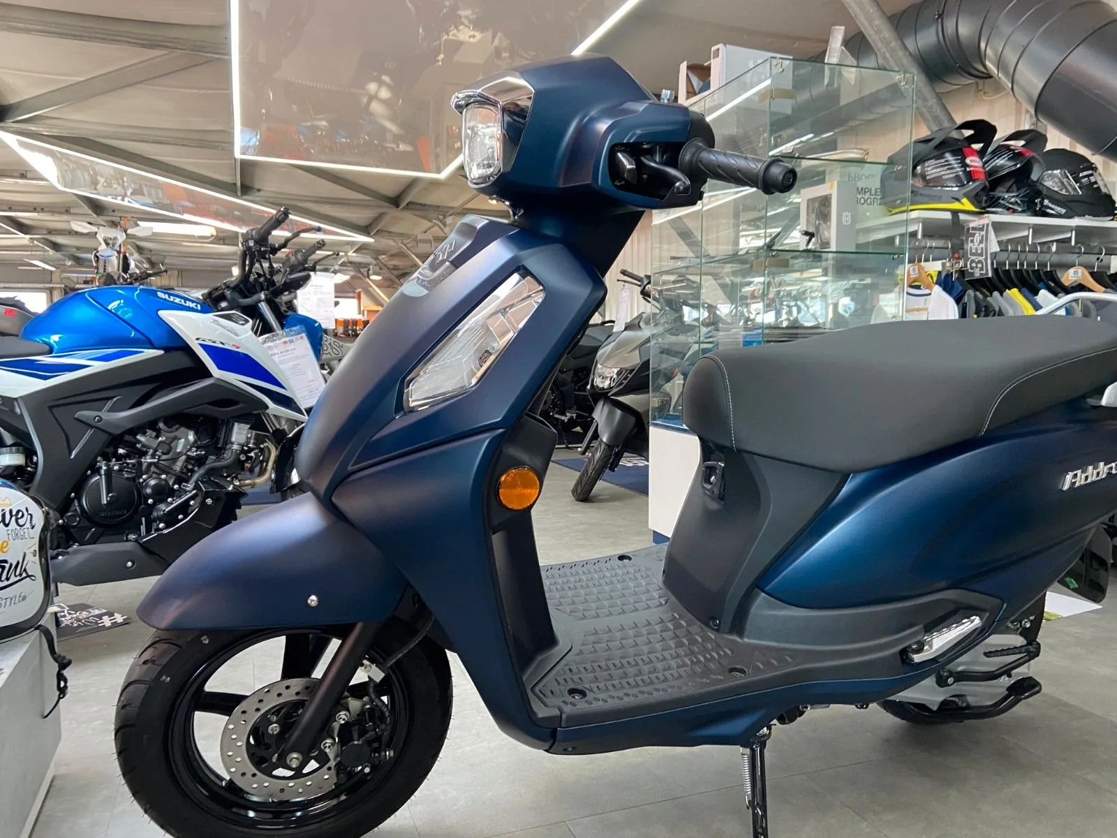 Suzuki Address 125